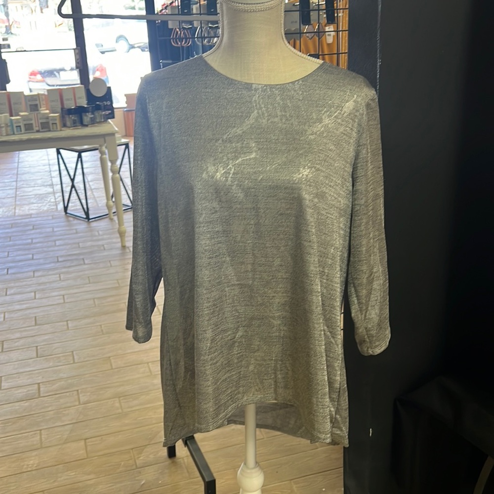 Sliver Zac and Rachael top size large